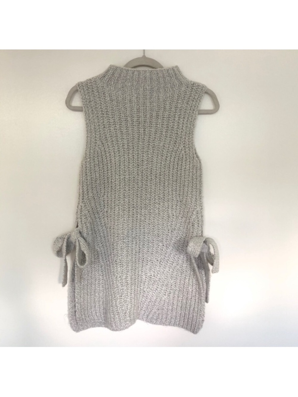 Ann Taylor Side Split Sleeveless Tunic/Sweater - Picture 5 of 13